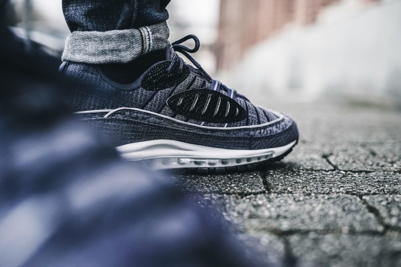 Nike air max 98 outlet thunder blue on feet